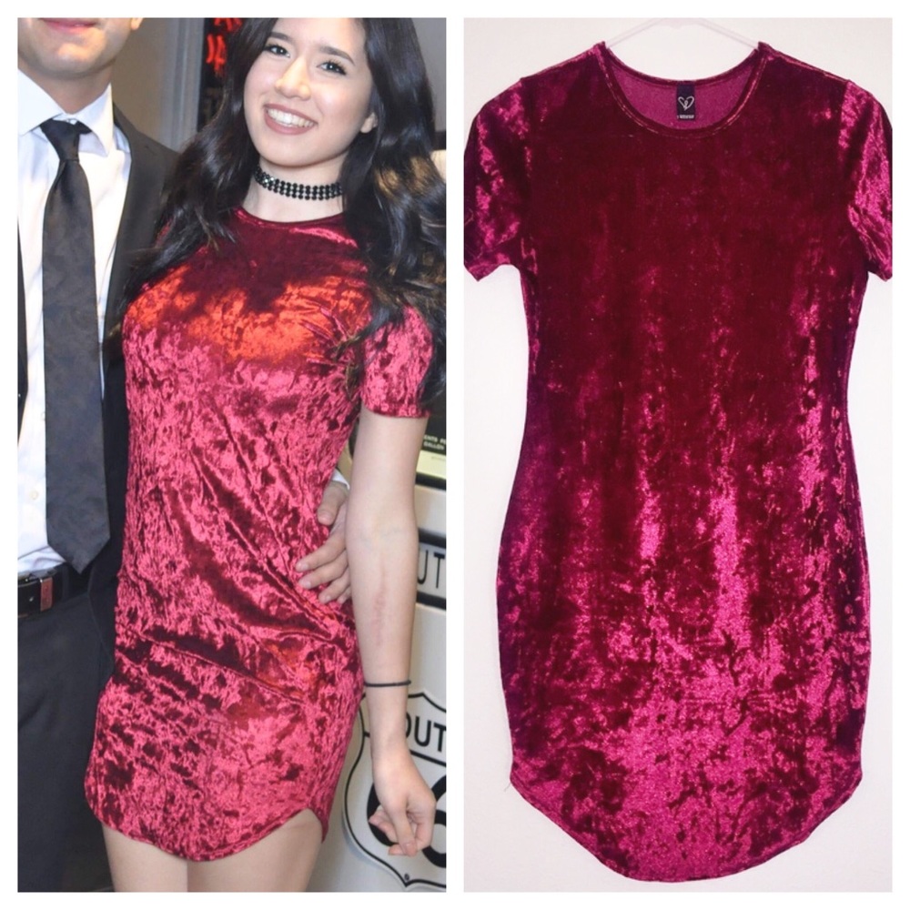 velvet dress & choker ❤️